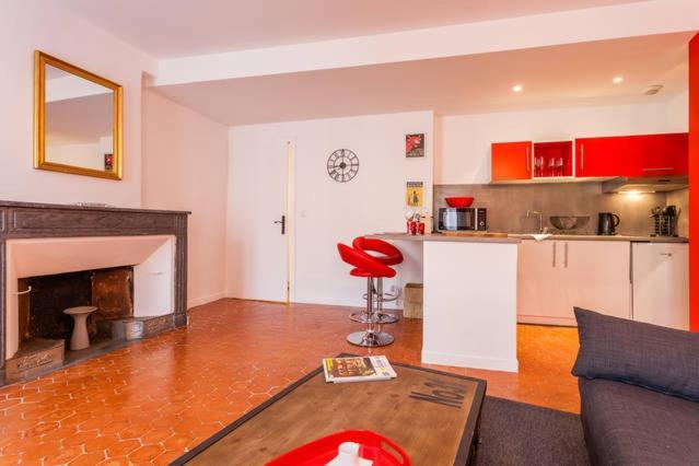 L'Entrecasteaux Apartamento Aix-en-Provence Exterior foto